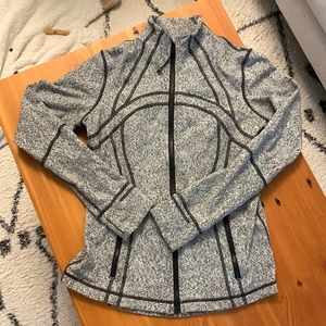 Lululemon Long Sleeve Zip Up - 10